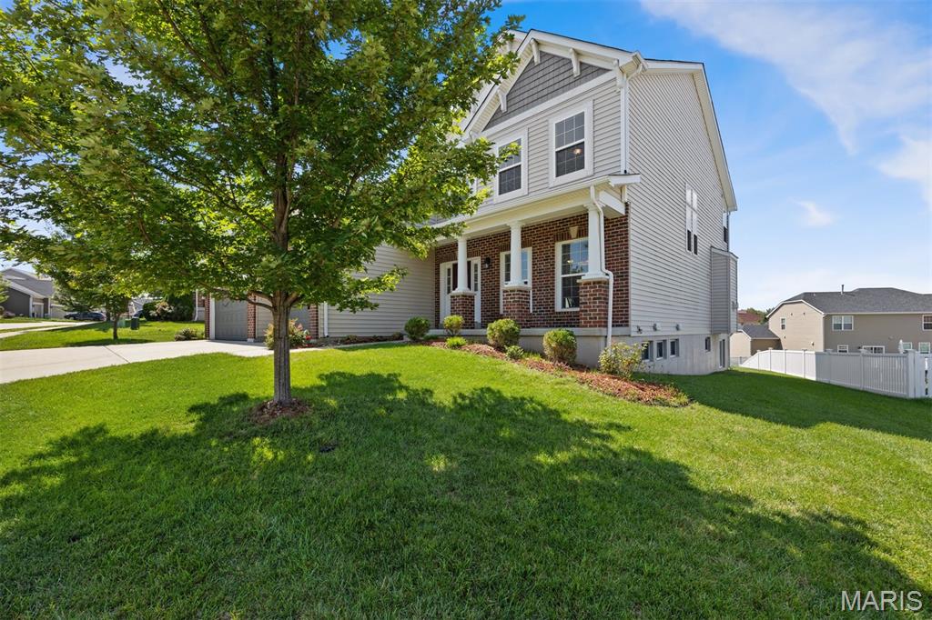 1633 Willowbrooke Manors Court