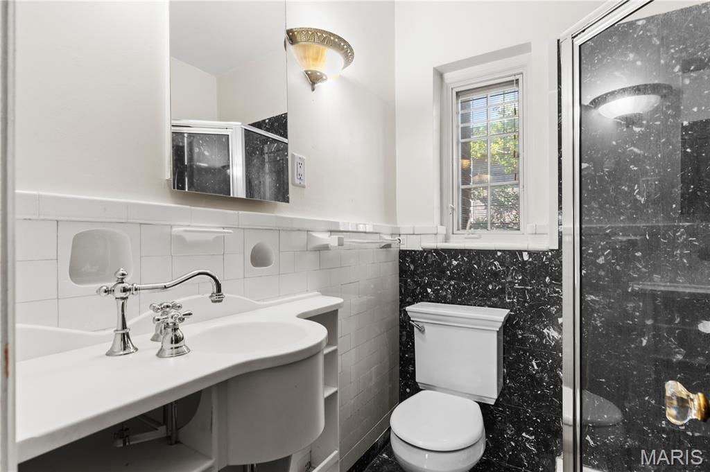 Hillcrest - Residential