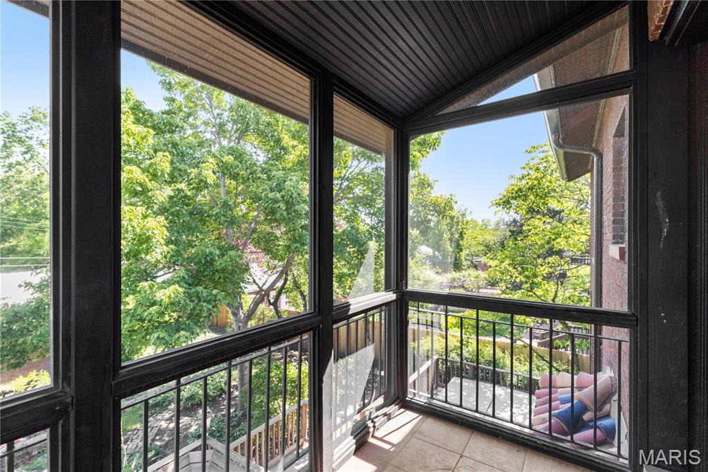 Hillcrest - Residential