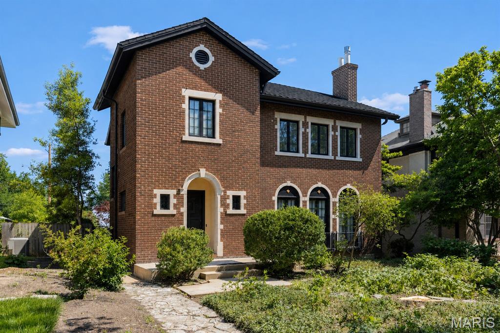 Hillcrest - Residential