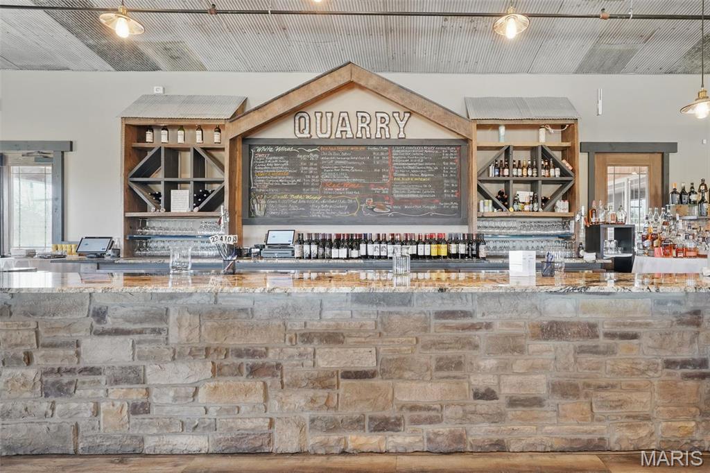 n/a - Commercial Sale