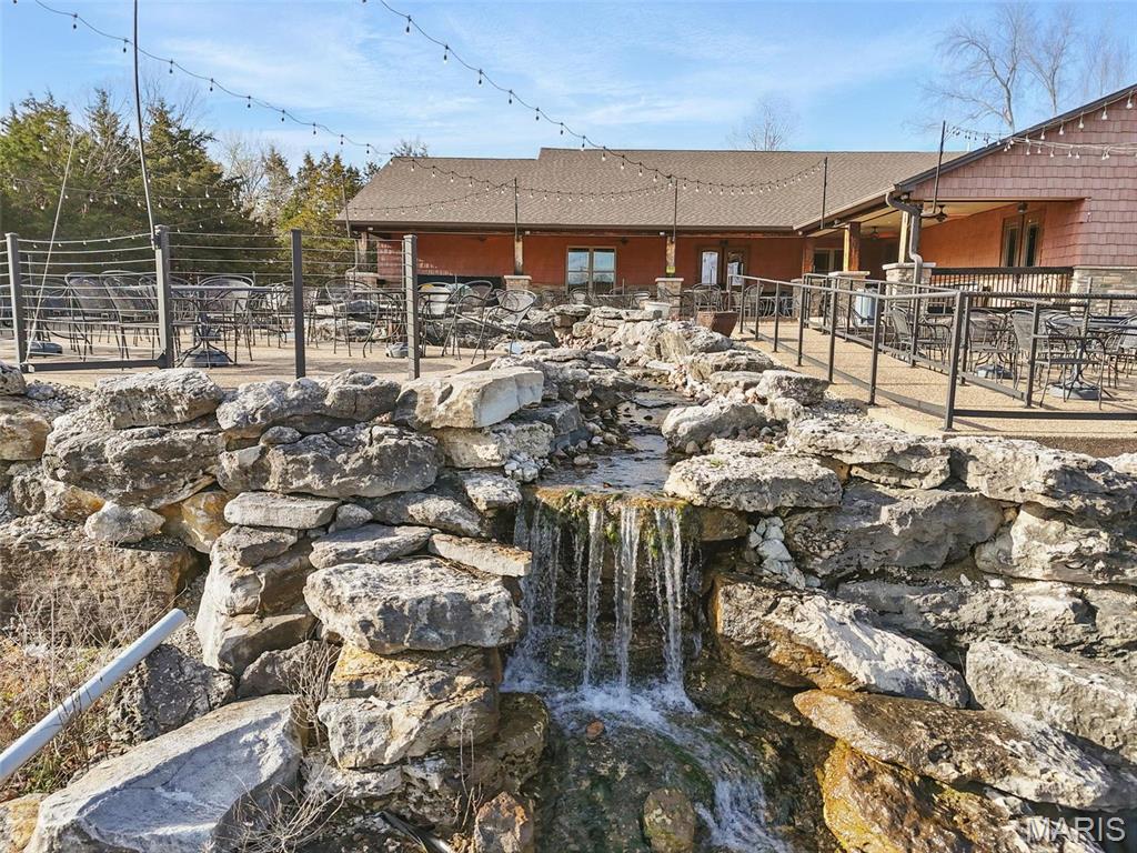 n/a - Commercial Sale