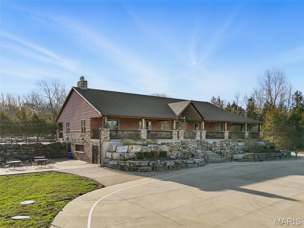 n/a - Commercial Sale