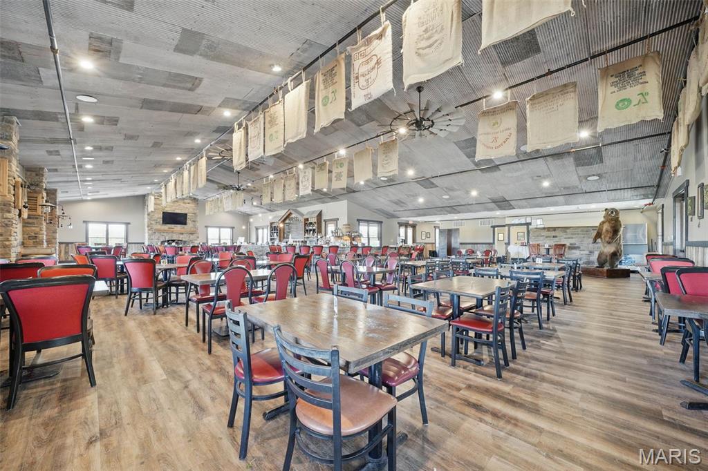 n/a - Commercial Sale