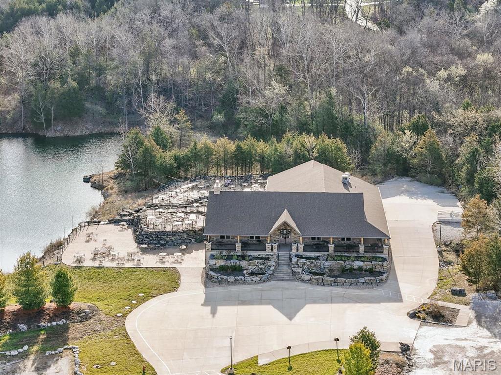 n/a - Commercial Sale