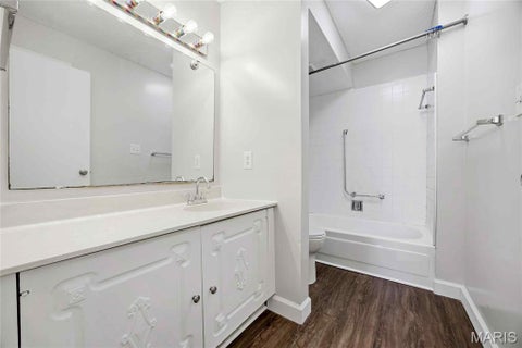 Tiny photo for 14471 Bantry Lane #15, Chesterfield, MO 63017 (MLS # 26065977)