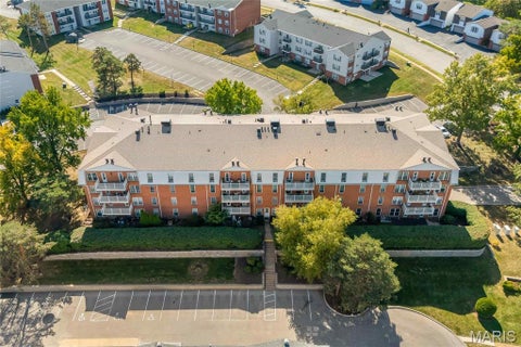 Tiny photo for 14471 Bantry Lane #15, Chesterfield, MO 63017 (MLS # 26065977)