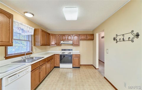 Tiny photo for 103 Meadow Ridge Drive, Troy, MO 63379 (MLS # 26052471)
