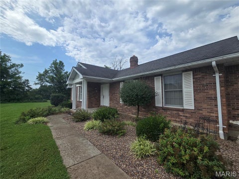Tiny photo for 103 Meadow Ridge Drive, Troy, MO 63379 (MLS # 26052471)