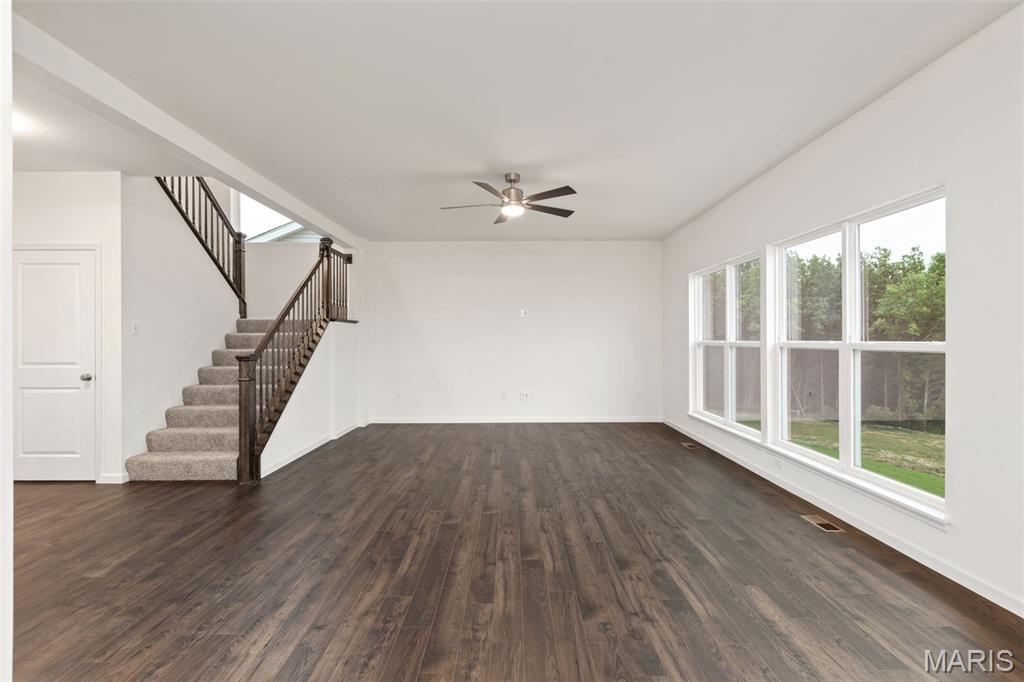 557 Evening Primrose Drive