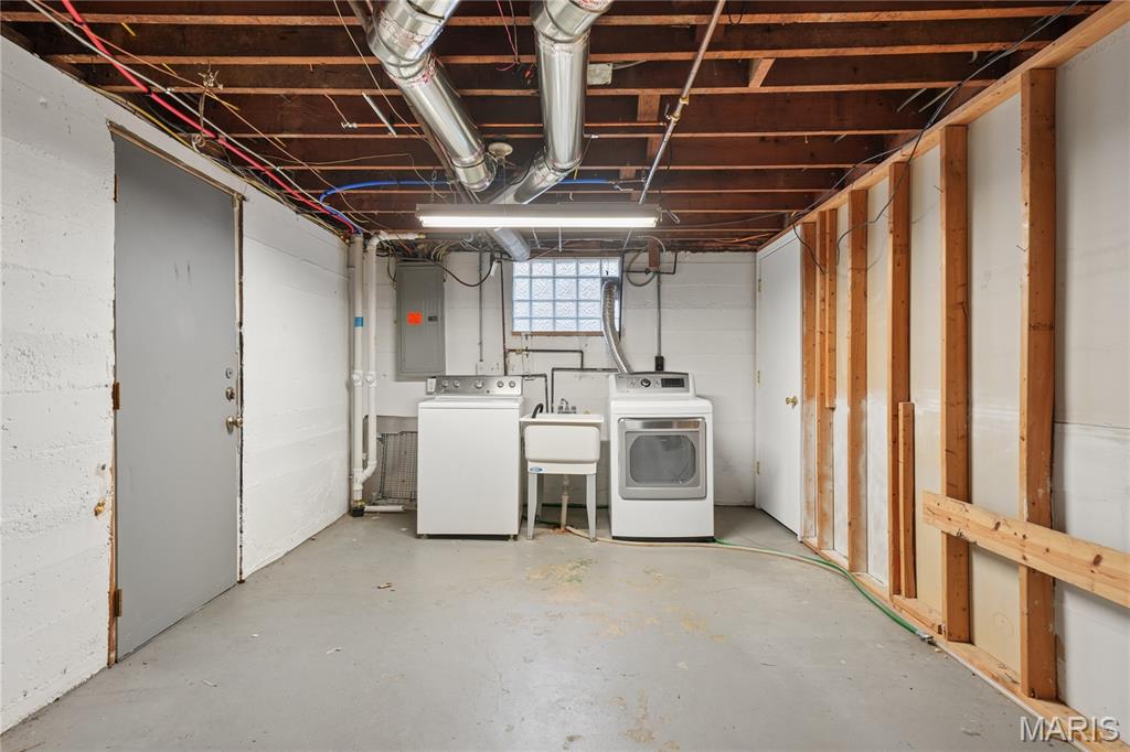 Algonquin Terrace - Residential