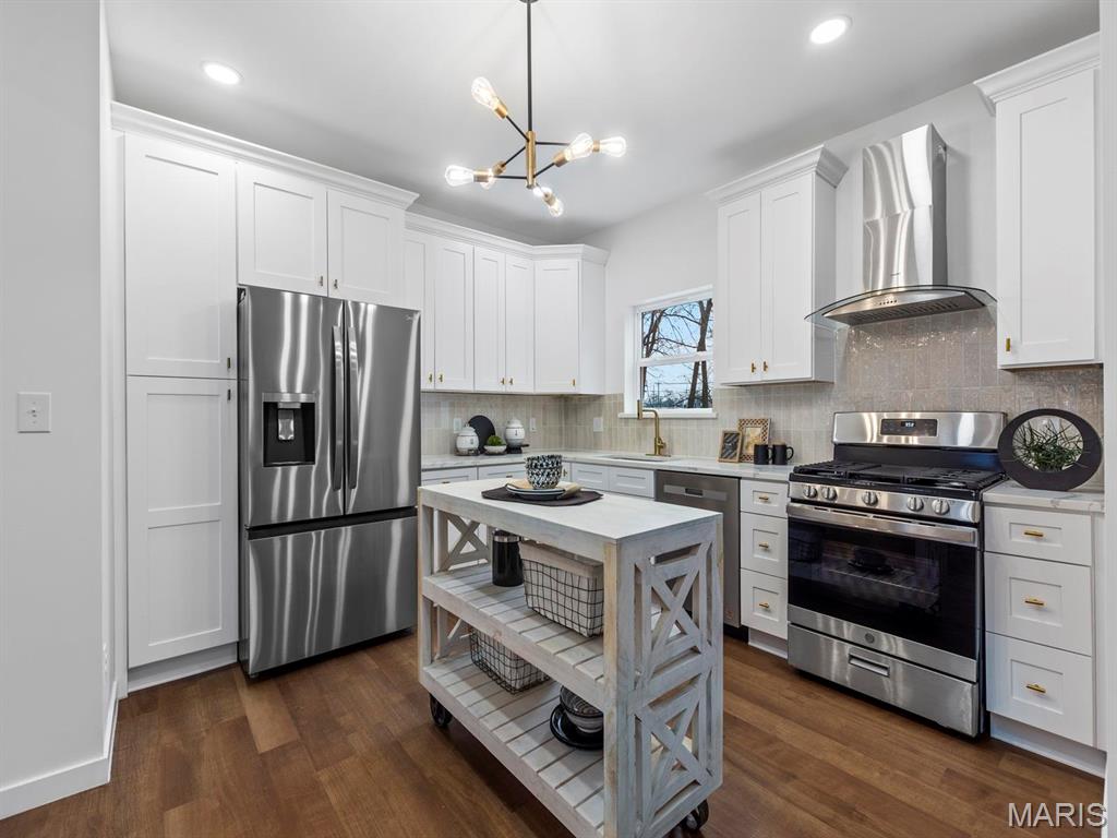 6634 Chamberlain Avenue