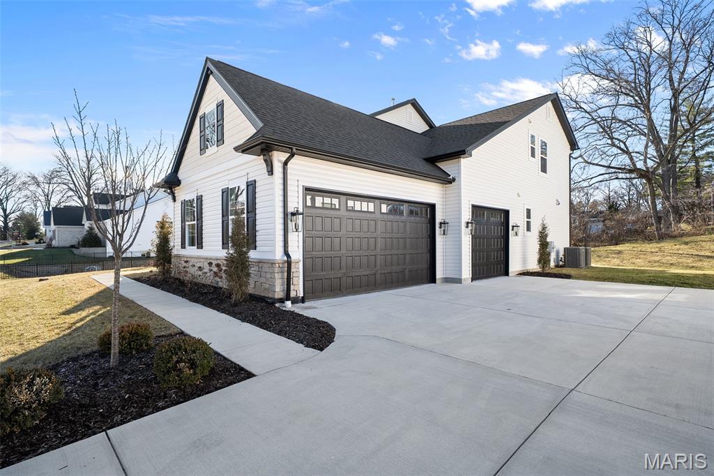 Birdie Lane - Residential