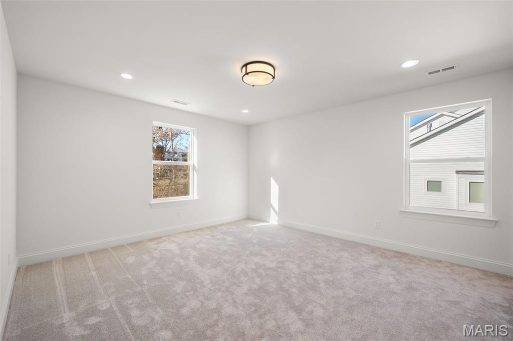 Birdie Lane - Residential