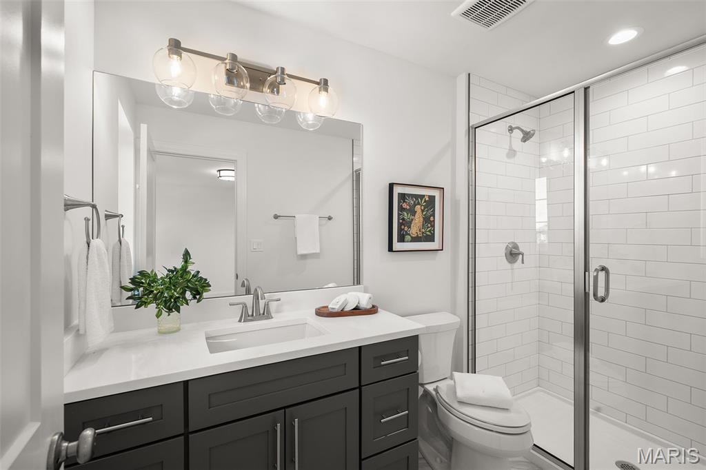 Birdie Lane - Residential