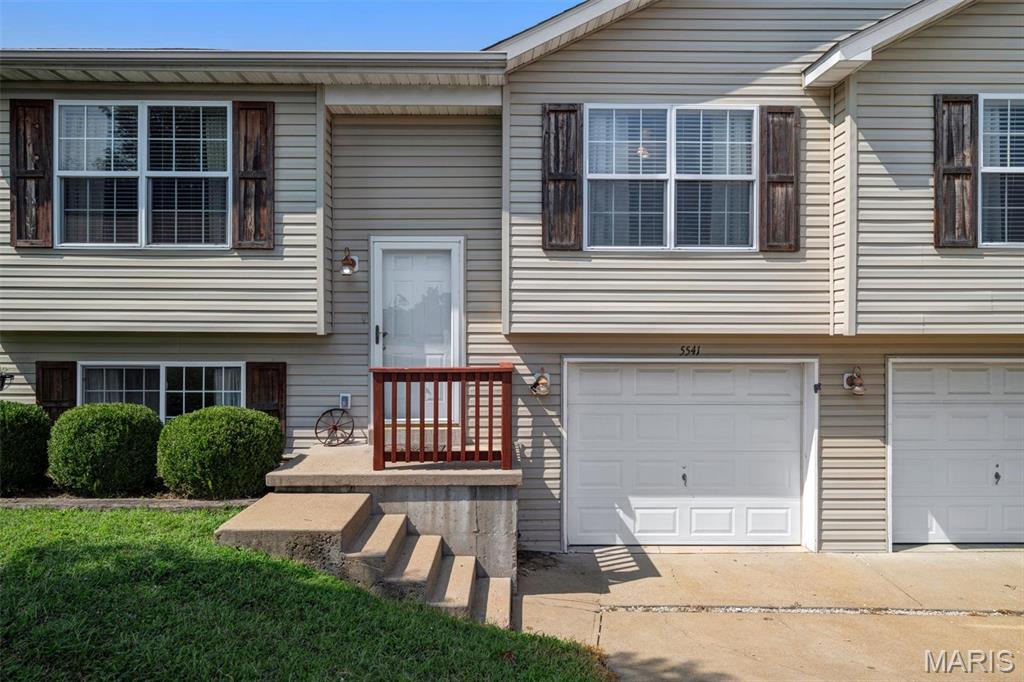 Photo of 5541 Wagon Train Drive, House Springs, MO 63051 (MLS # 26051540)