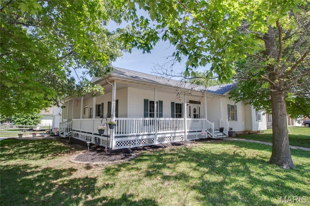 Photo 1 of 46 — 419 Geaschel Drive, Caseyville, IL 62232