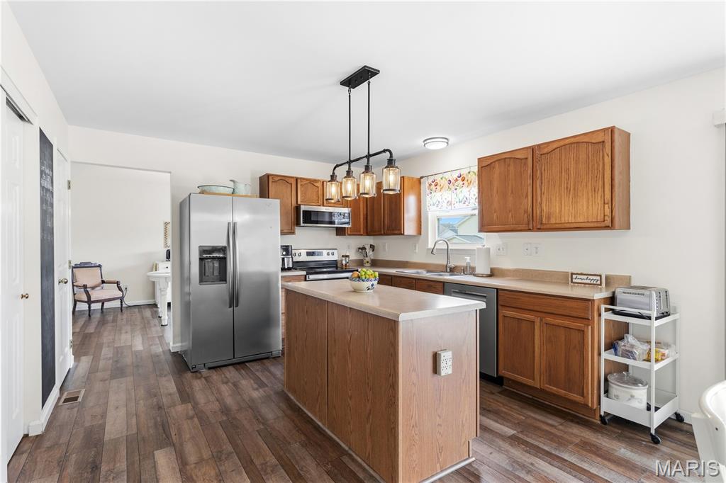 703 Timber Oaks Drive