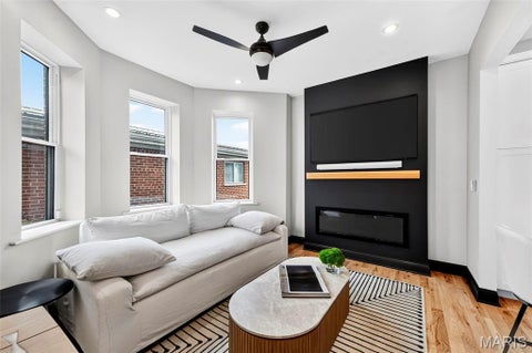 Tiny photo for 6715 Clayton Avenue, St Louis, MO 63139 (MLS # 26069028)