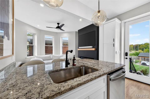 Tiny photo for 6715 Clayton Avenue, St Louis, MO 63139 (MLS # 26069028)