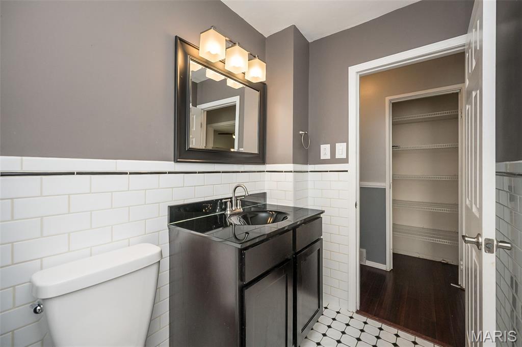 Valley Park, Missouri 63088, United States, 3 Bedrooms Bedrooms, ,1 BathroomBathrooms,Residential,Active,213446