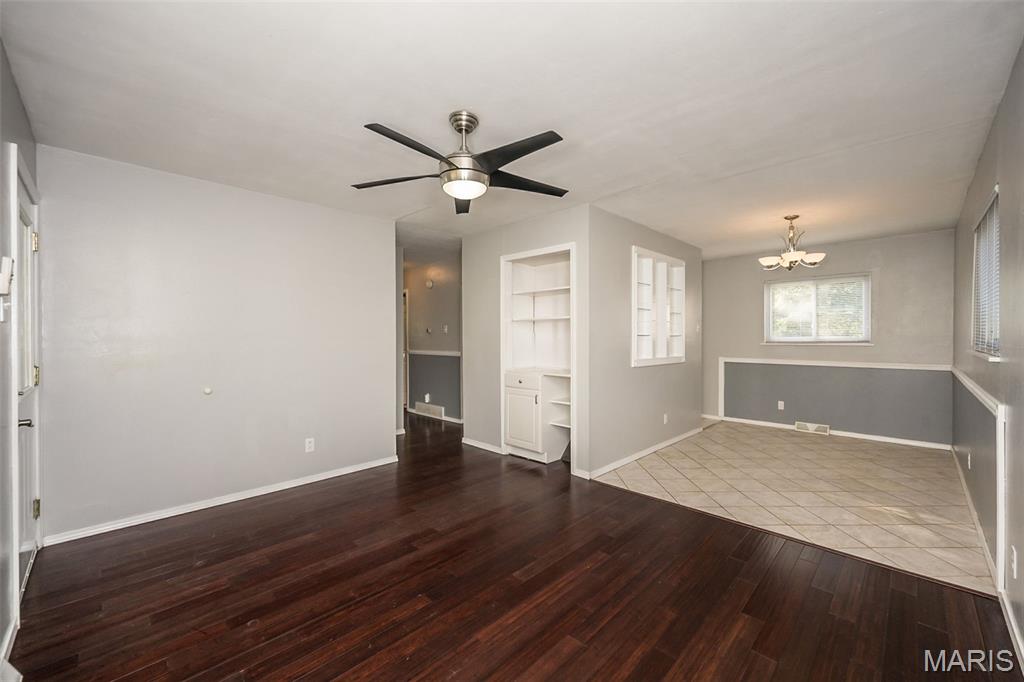 Valley Park, Missouri 63088, United States, 3 Bedrooms Bedrooms, ,1 BathroomBathrooms,Residential,Active,213446