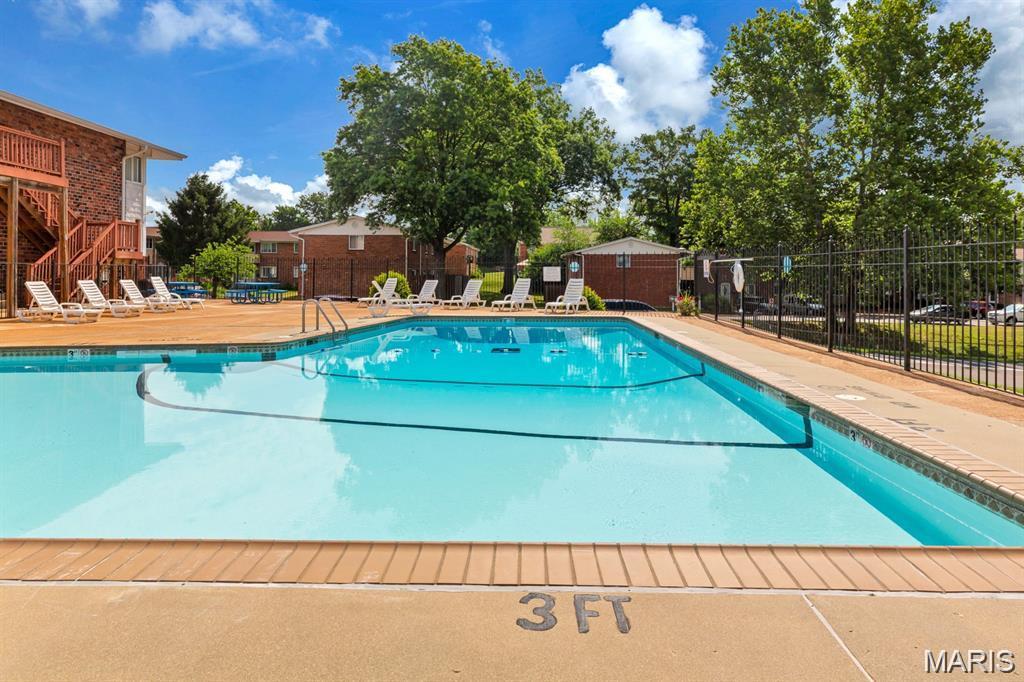 10573 Carroll Wood Way