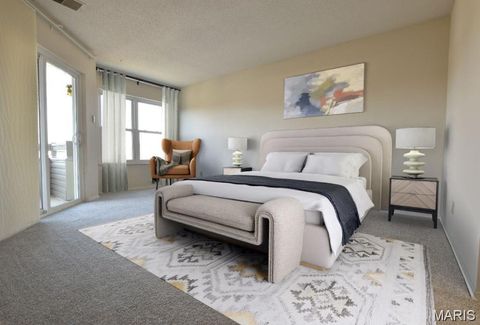 Tiny photo for 1033 Wilton Royal Drive #206, Creve Coeur, MO 63146 (MLS # 26003975)