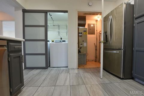 Tiny photo for 1033 Wilton Royal Drive #206, Creve Coeur, MO 63146 (MLS # 26003975)