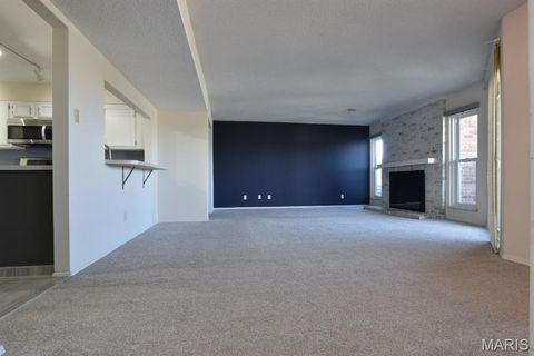 Tiny photo for 1033 Wilton Royal Drive #206, Creve Coeur, MO 63146 (MLS # 26003975)