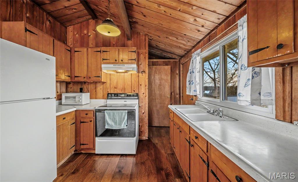 Lucky Point - Residential