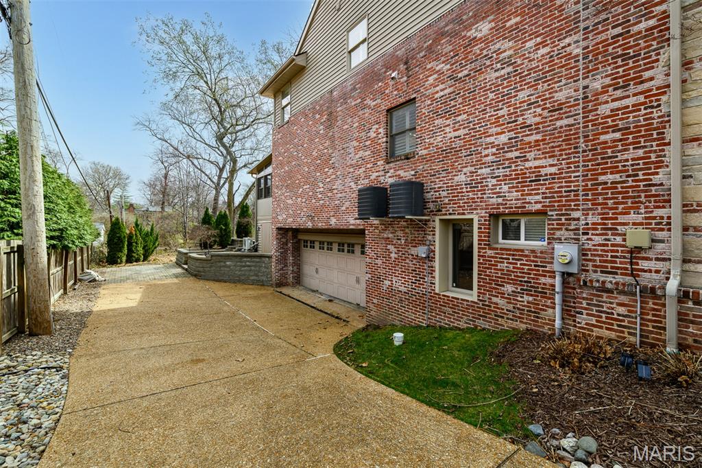 Central Suburbs - Residential