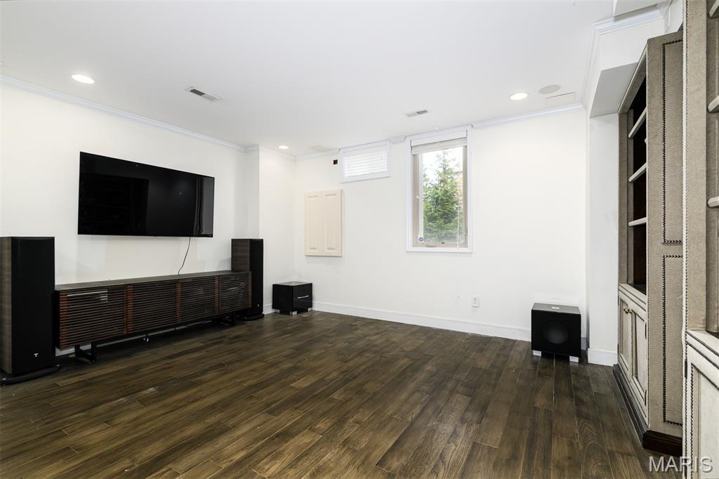 Central Suburbs - Residential