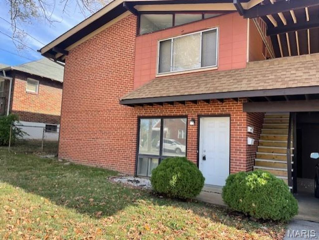 Photo of 3648 Edmundson Road #1st Fl, St Louis, MO 63114 (MLS # 26017620)