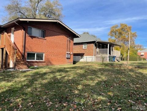 Tiny photo for 3648 Edmundson Road #1st Fl, St Louis, MO 63114 (MLS # 26017620)