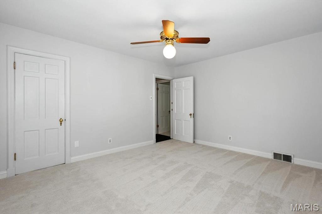 Ladue Wood - Residential