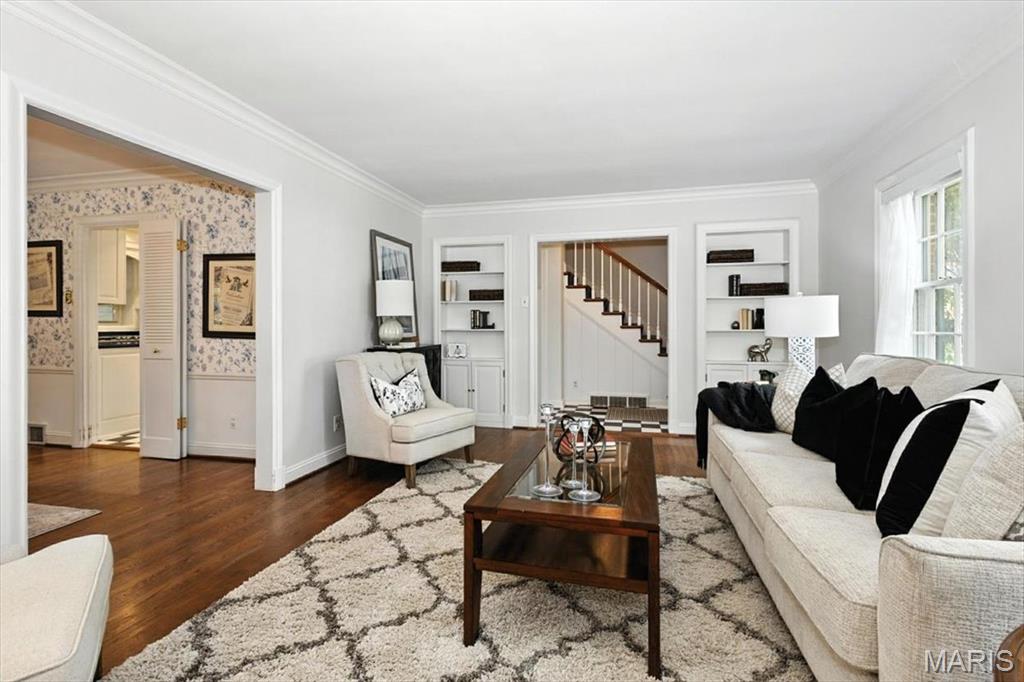 Ladue Wood - Residential