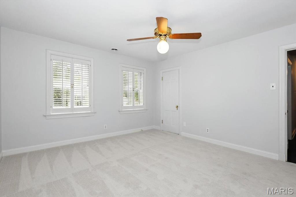 Ladue Wood - Residential