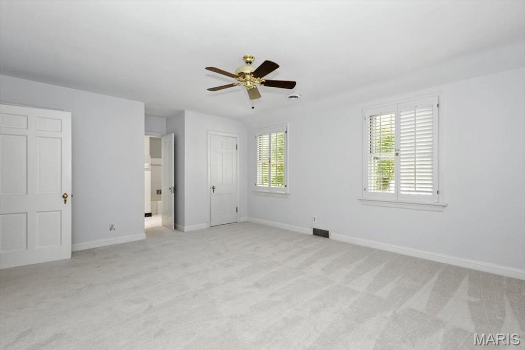 Ladue Wood - Residential