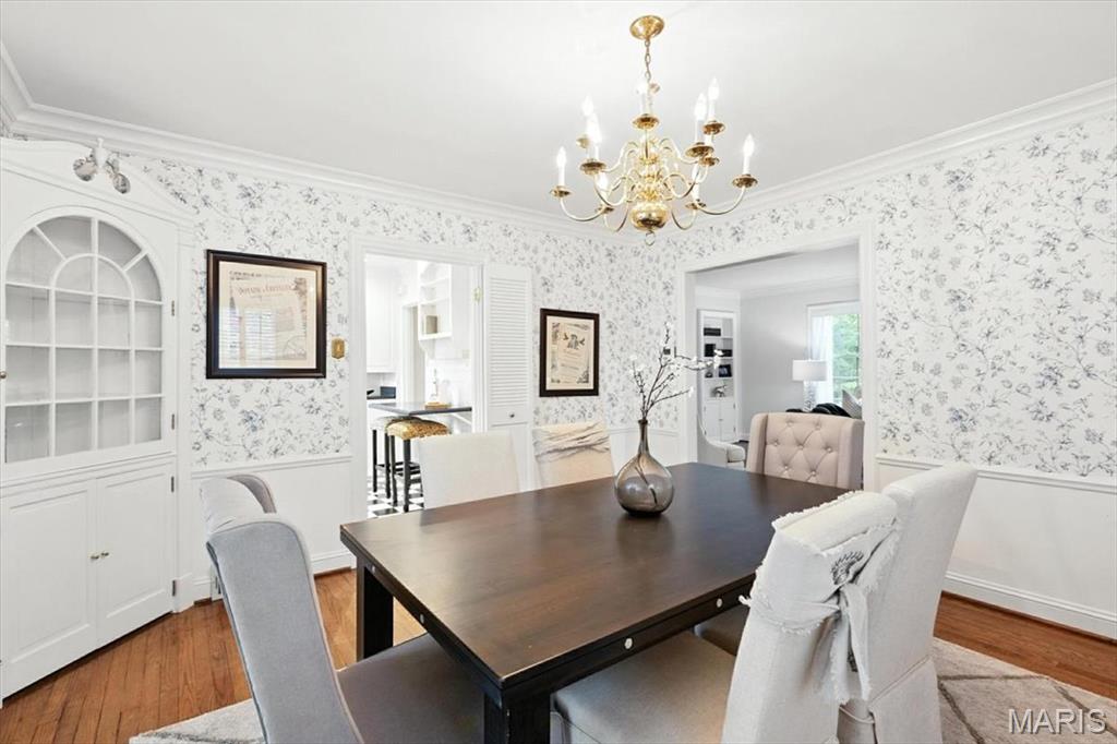 Ladue Wood - Residential