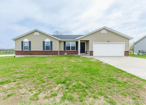 Photo of 90 Willow Springs Drive, Moscow Mills, MO 63362 (MLS # 26023220)