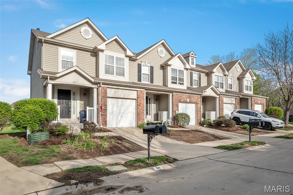 Enclave At Montclair - Residential