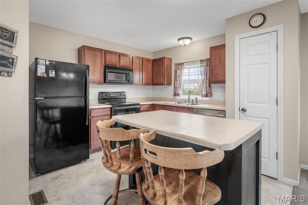 Enclave At Montclair - Residential