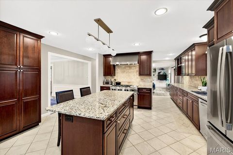 Tiny photo for 15966 Quiet Oak Road, Chesterfield, MO 63017 (MLS # 25077817)