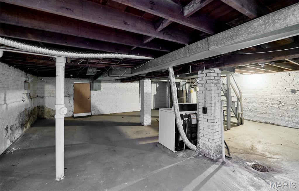 West Lawn - Residential