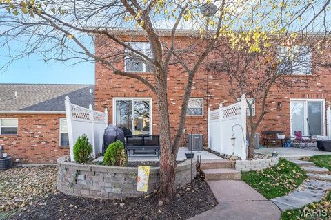 Tiny photo for 10 Brittany Court, Troy, MO 63379 (MLS # 26000697)