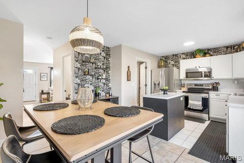 Tiny photo for 10 Brittany Court, Troy, MO 63379 (MLS # 26000697)