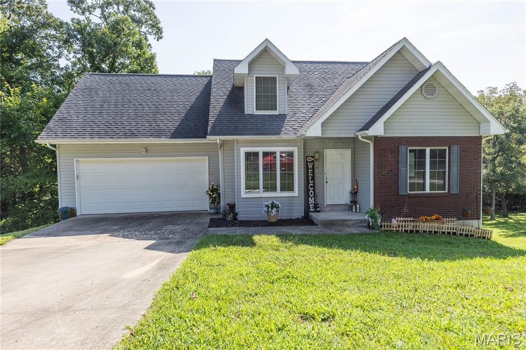 Photo of 1003 Barbara Lane, Linn, MO 65051 (MLS # 26055977)