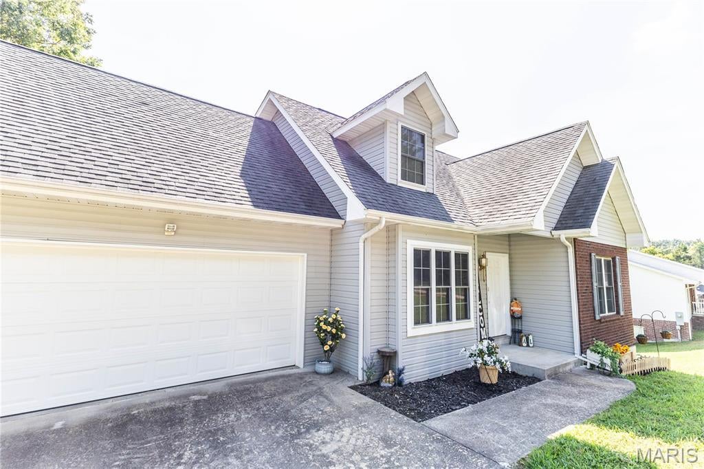 Photo of 1003 Barbara Lane, Linn, MO 65051 (MLS # 26055977)