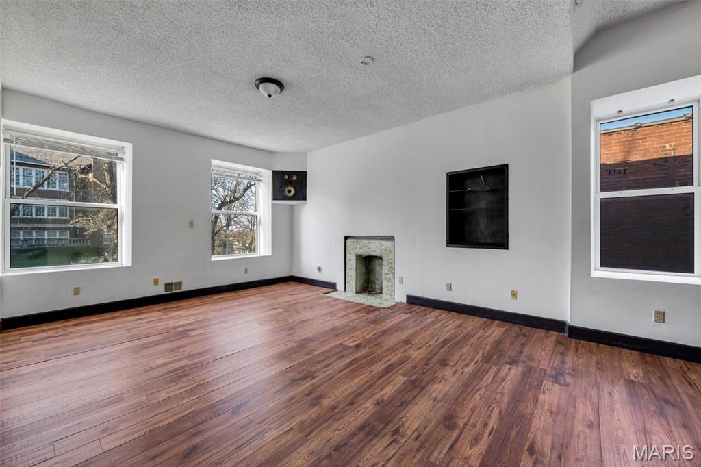 College Realty Co Add - Residential